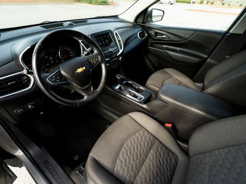 Used 2019 Chevrolet Equinox LT image 25