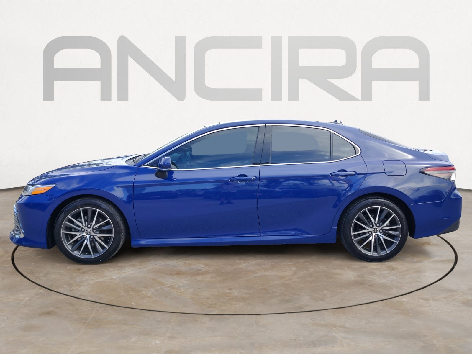 Used 2023 Toyota Camry XLE w/ Navigation Package FWD image 7