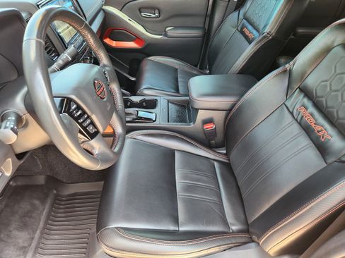 Used 2023 Nissan Frontier PRO-4X w/ Pro Convenience Package AWD/4WD image 10