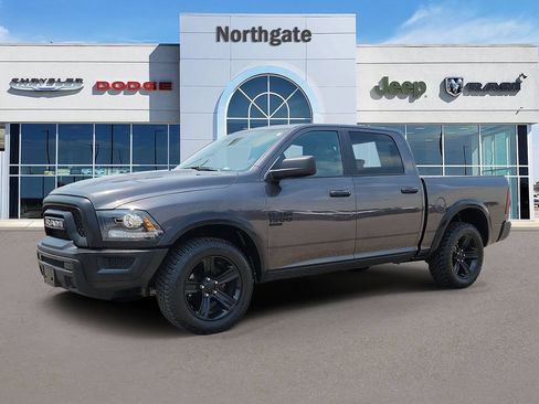 Used 2024 RAM 1500 Warlock AWD/4WD image 2