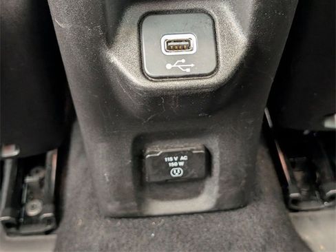 Used 2021 Jeep Renegade Latitude w/ Convenience Group image 25