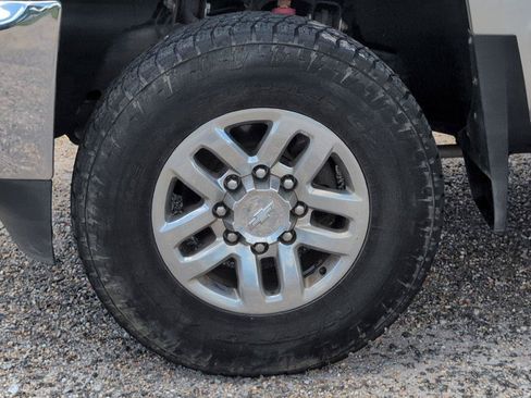 Used 2015 Chevrolet Silverado 2500 LTZ w/ Duramax Plus Package AWD/4WD image 12