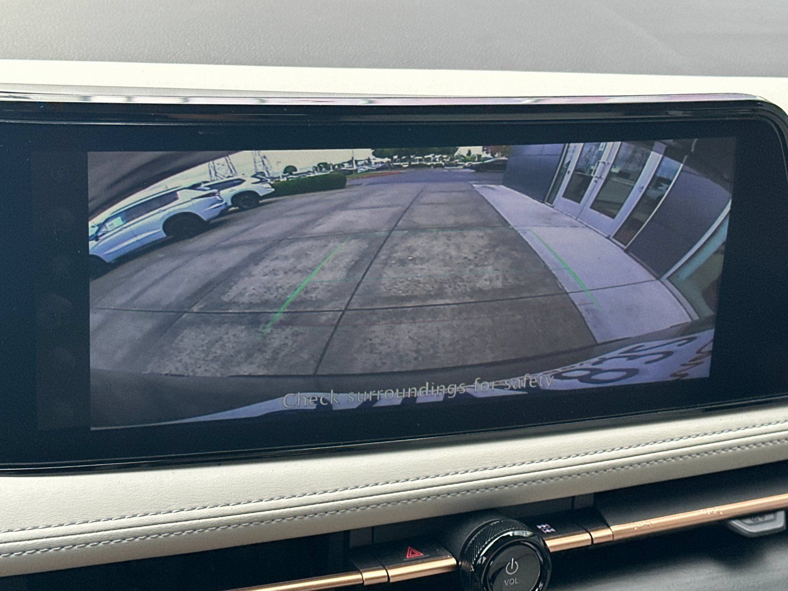 Used 2023 Nissan Ariya FWD image 19