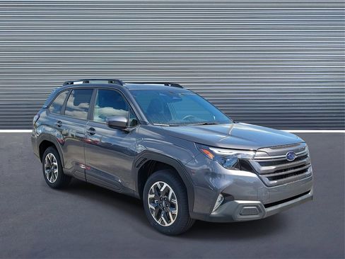 New 2026 Subaru Forester Premium image 2