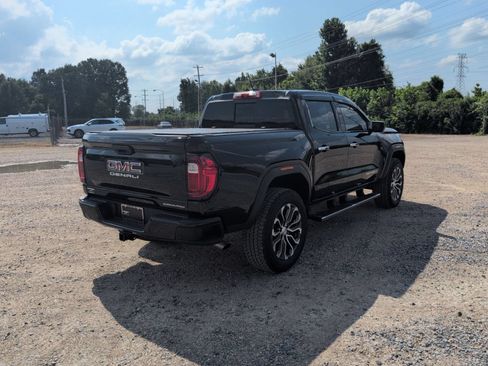 Used 2026 GMC Canyon Denali AWD/4WD image 6