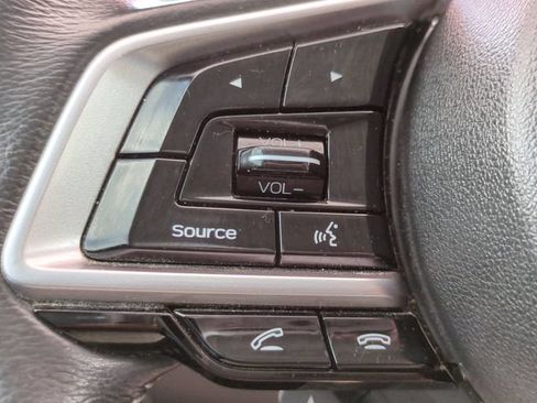 Used 2018 Subaru Outback 3.6R Limited AWD/4WD image 21