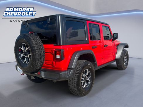 Used 2021 Jeep Wrangler Unlimited Rubicon w/ Dual Top Group AWD/4WD image 5