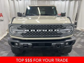 Used 2025 Ford Bronco Badlands video 2