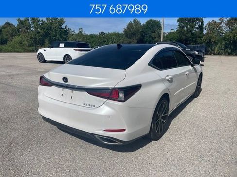 Used 2024 Lexus ES 350 w/ Premium Package FWD image 2
