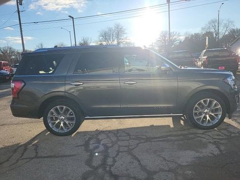 Used 2018 Ford Expedition Platinum image 26