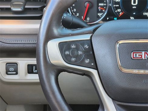 Used 2019 GMC Acadia Denali w/ Technology Package image 28