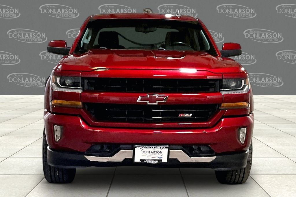 Used 2018 Chevrolet Silverado 1500 LT w/ All Star Edition AWD/4WD image 2