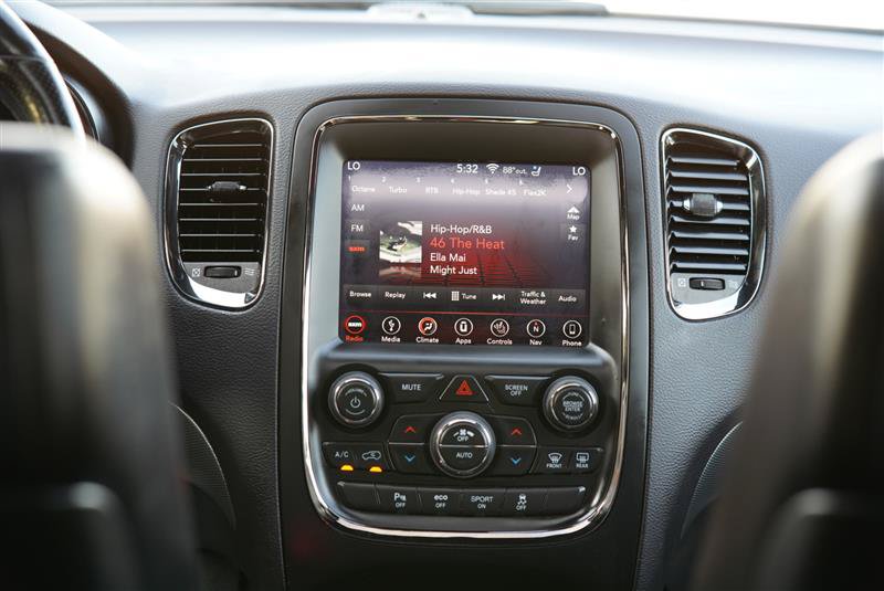 Used 2018 Dodge Durango R/T w/ Blacktop Package AWD/4WD image 70
