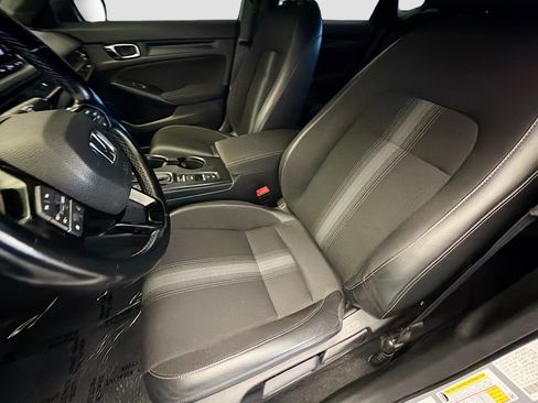 Used 2022 Honda Civic Sport image 9