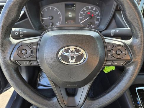 Certified 2025 Toyota Corolla LE image 19