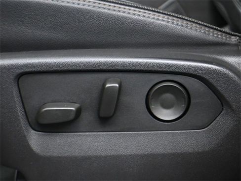 Used 2024 Chevrolet Silverado 2500 High Country w/ High Country Premium Package image 11