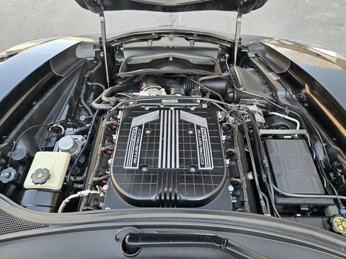 Used 2016 Chevrolet Corvette Z06 w/ Z07 Performance Package image 12