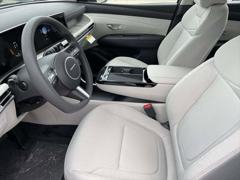 New 2026 Hyundai Tucson Blue SE AWD/4WD image 8