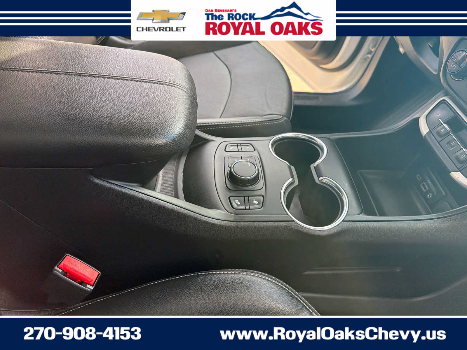 Used 2023 GMC Terrain SLT w/ Elevation Edition FWD image 28