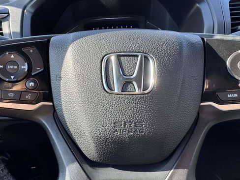 Used 2019 Honda Odyssey Touring image 30