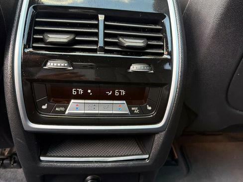 Used 2019 BMW X5 xDrive40i AWD/4WD image 16