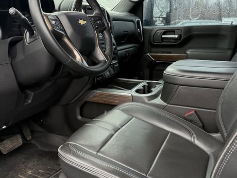 Used 2023 Chevrolet Silverado 2500 High Country w/ Safety Package II image 7