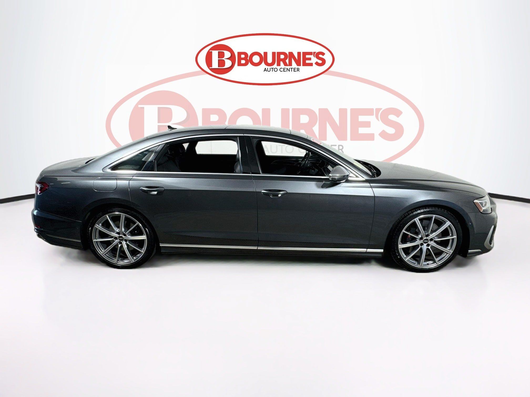 Used 2023 Audi S8 w/ S8 Comfort Plus Package AWD/4WD image 13