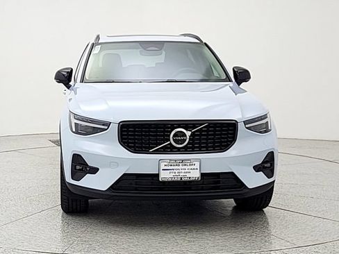 New 2026 Volvo XC40 B5 Plus w/ Protection Package Premier AWD/4WD image 2