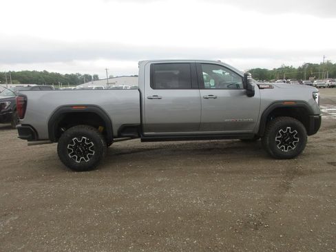 New 2026 GMC Sierra 2500 AT4X AWD/4WD image 3