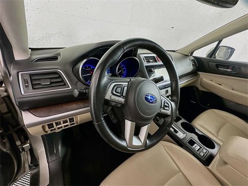 Used 2015 Subaru Outback 2.5i Limited image 9
