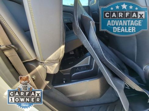 Used 2024 Chevrolet Colorado ZR2 w/ ZR2 Convenience Package III image 21