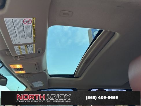 Used 2014 Ford F250 King Ranch w/ King Ranch w/Chrome Package image 9