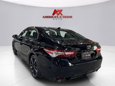 Used 2020 Toyota Camry XSE FWD image 4