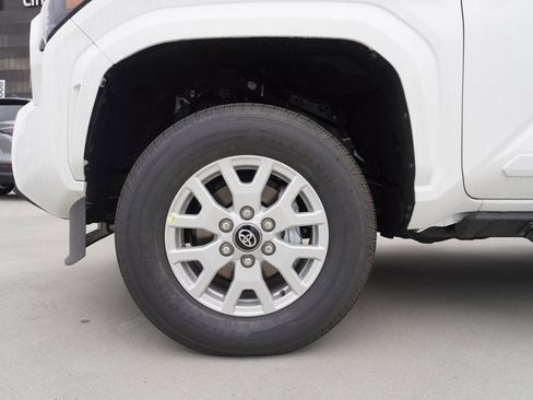 New 2026 Toyota Tacoma SR5 image 19