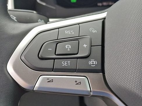 Used 2023 Volkswagen Atlas Cross Sport SE AWD/4WD image 21