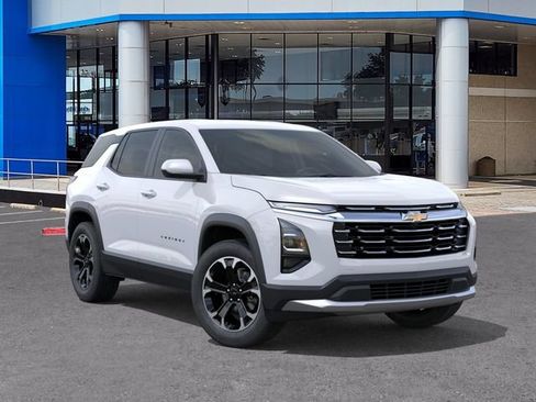 New 2027 Chevrolet Equinox LT FWD image 7