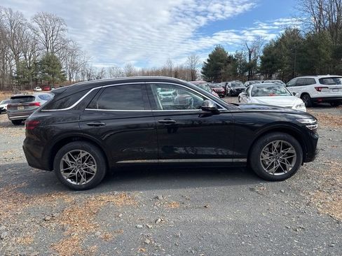 Used 2023 Genesis GV70 2.5T w/ Select Package image 7