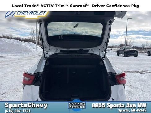 Used 2025 Chevrolet Trax ACTIV w/ Sunroof Package image 25