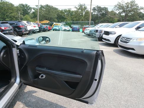 Used 2021 Dodge Challenger SXT RWD image 23