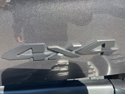 Used 2022 RAM 3500 Laramie w/ Night Edition image 13