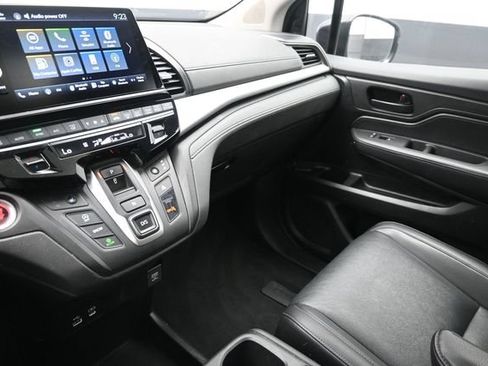 Certified 2025 Honda Odyssey EX-L image 32