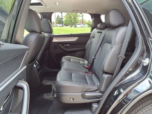 Used 2025 MAZDA CX-90 3.3 Turbo w/ Preferred Package AWD/4WD image 25
