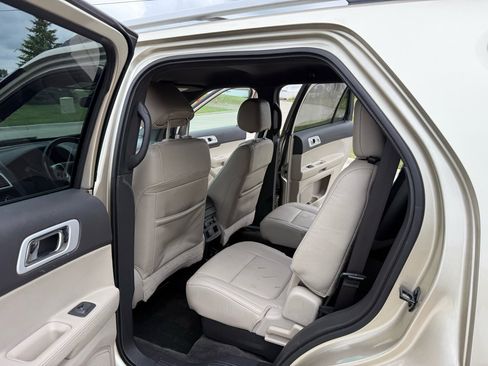 Used 2011 Ford Explorer Limited w/ 302A Rapid Spec Order Code image 22