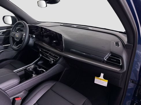 New 2026 Chevrolet Traverse LT FWD image 29