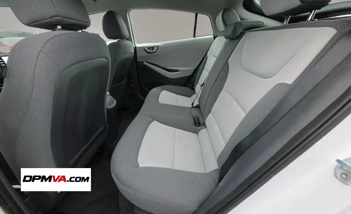 Used 2020 Hyundai Ioniq Blue FWD image 8