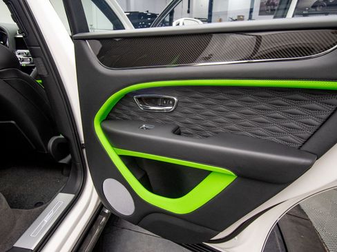 New 2026 Bentley Bentayga Speed image 44