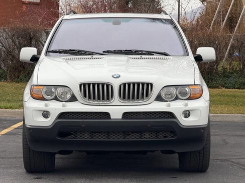 Used 2005 BMW X5 4.4i image 2