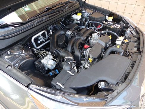 Used 2018 Subaru Outback 2.5i Premium AWD/4WD image 22