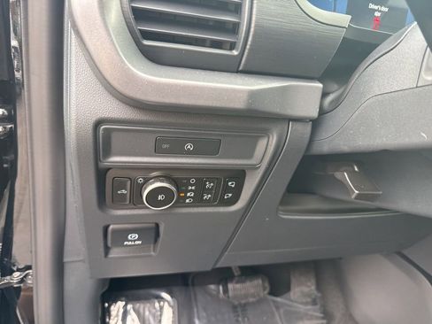 New 2025 Ford F150 XLT w/ Equipment Group 302A MID image 17