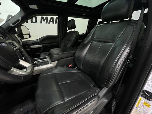 Used 2018 Ford F150 Lariat w/ Equipment Group 502A Luxury image 14